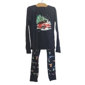 10 Old Navy Winter themed pajamas
